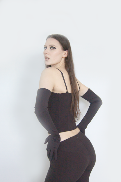 top with thin straps